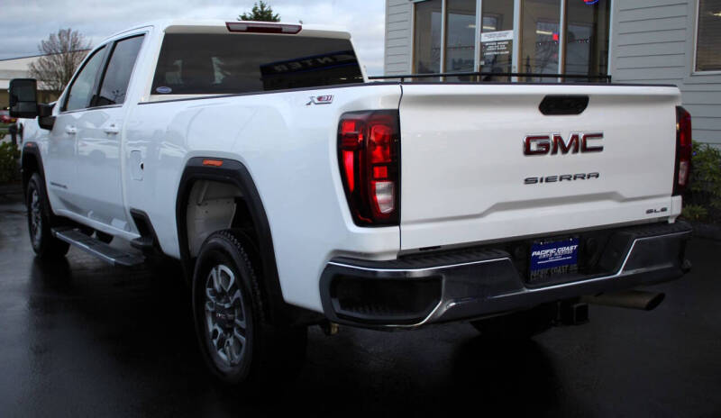 2025 GMC Sierra 3500HD