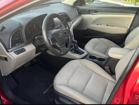 2017 Hyundai Elantra