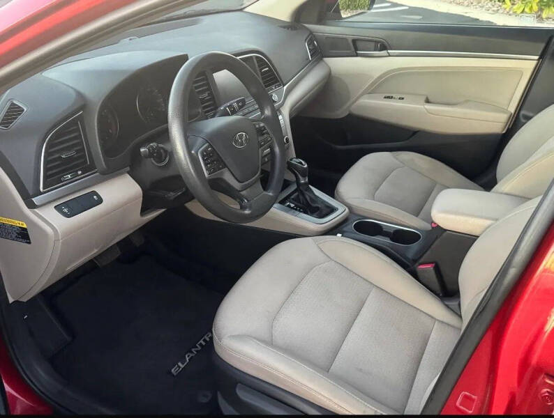 2017 Hyundai Elantra