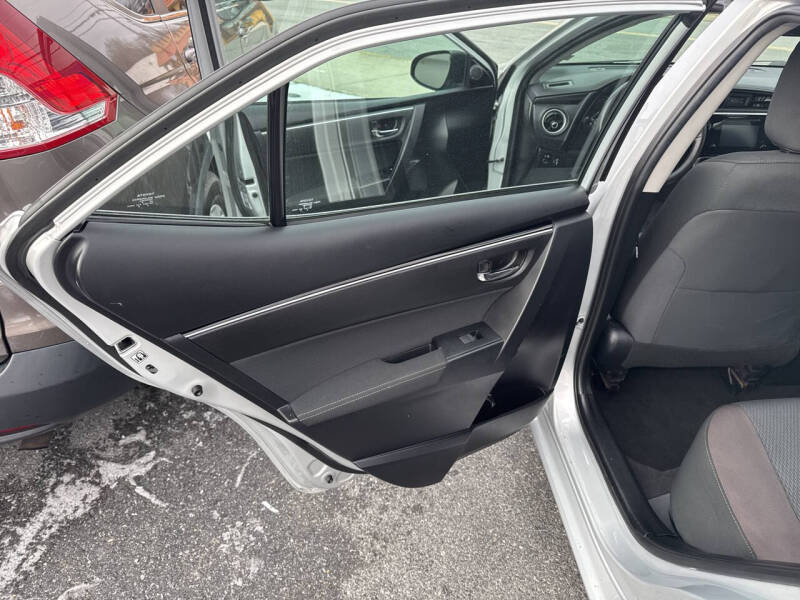 2017 Toyota Corolla LE