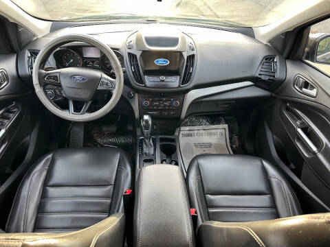 2019 Ford Escape SEL