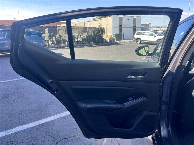 2024 Nissan Altima 2.5 SR