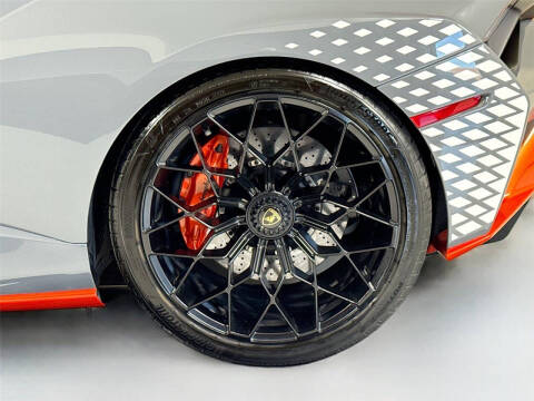 2021 Lamborghini Huracan STO