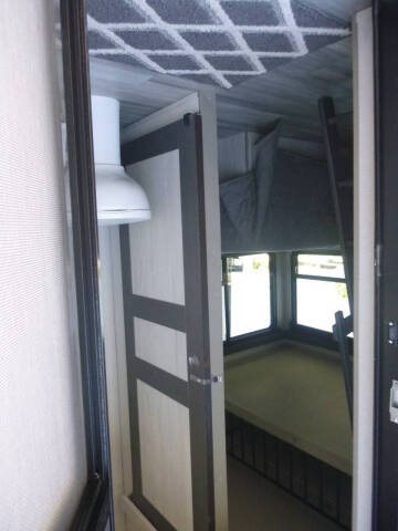 2021 Keystone RV ST35BH21