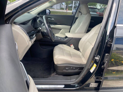 2019 Cadillac XT4 Premium Luxury