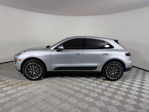 2016 Porsche Macan S