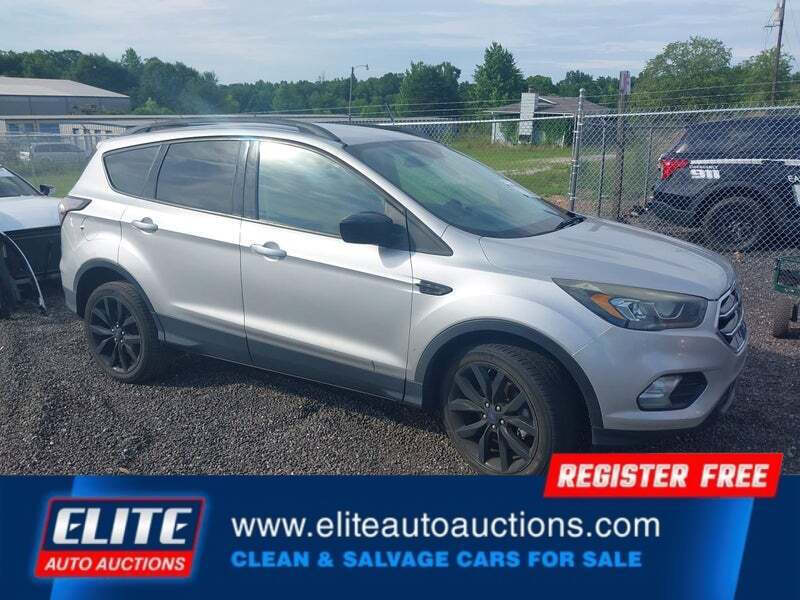 2017 Ford Escape SE