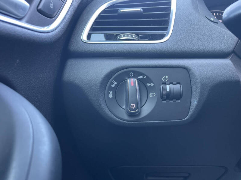 2018 Audi Q3 2.0T Premium