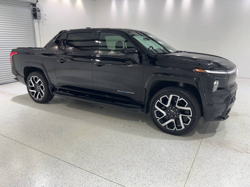 2024 Chevrolet Silverado EV RST