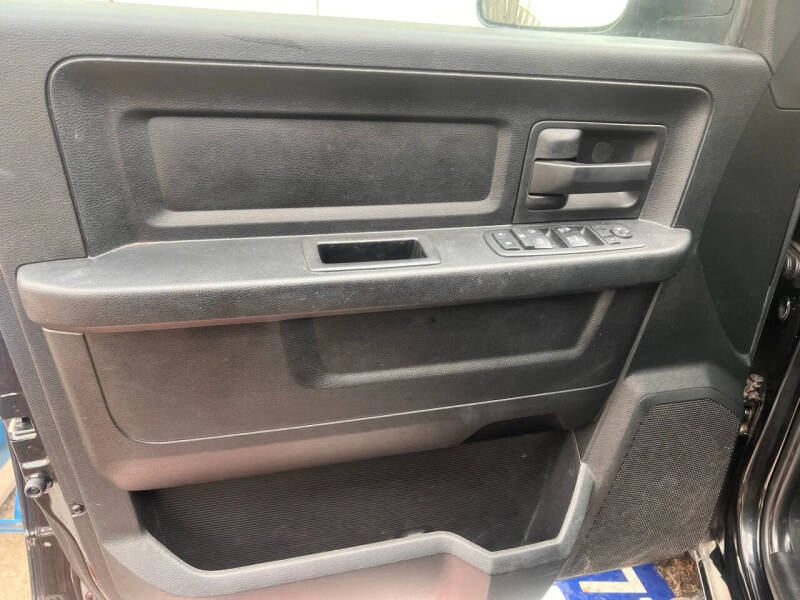 2017 RAM 1500 Express