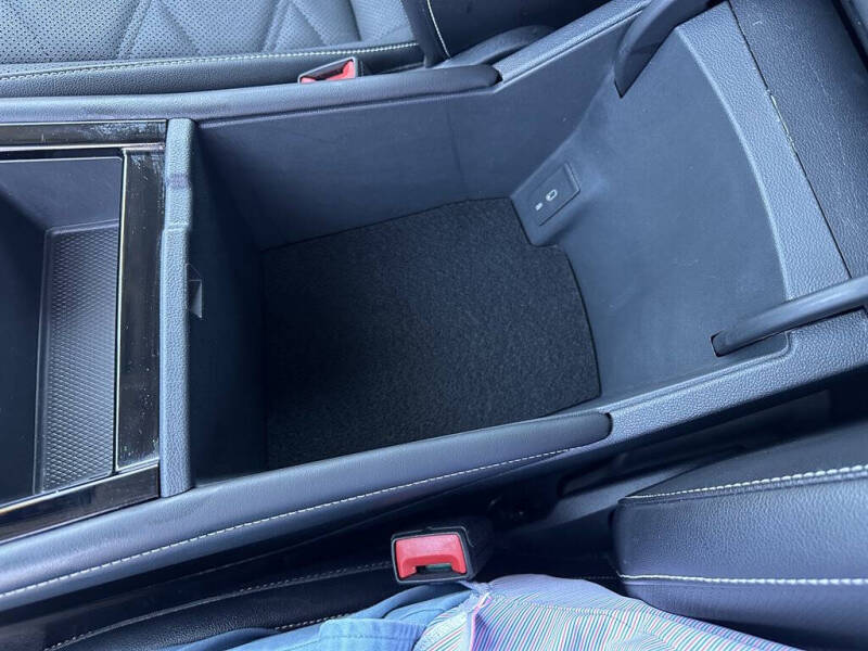 2024 Volkswagen Atlas SE