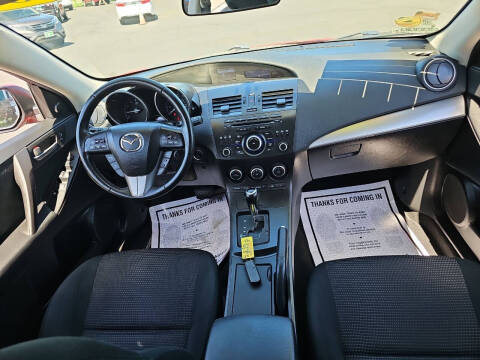 2013 Mazda MAZDA3 i Touring