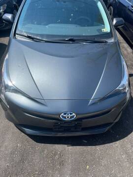 2016 Toyota Prius for sale at Yousif & Sons Used Auto in Detroit MI