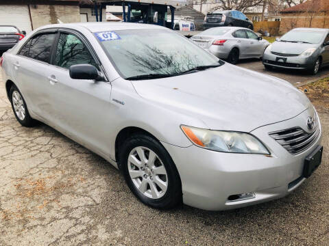 2007 Toyota Camry Hybrid for sale at Midland Commercial. Chicago Cargo Vans & Truck in Bridgeview IL