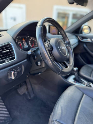 2017 Audi Q3 2.0T Premium