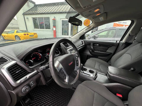 2015 GMC Acadia SLE-2