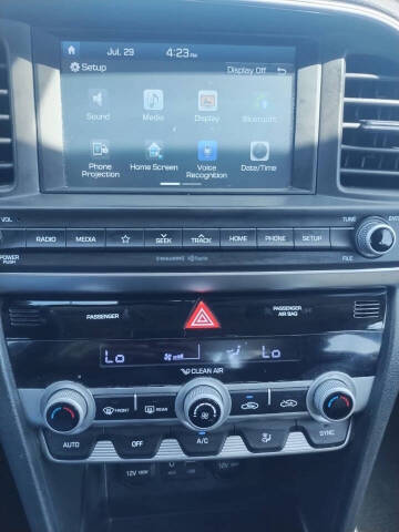 2020 Hyundai Elantra SEL