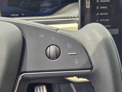 2022 Tesla Model S Plaid