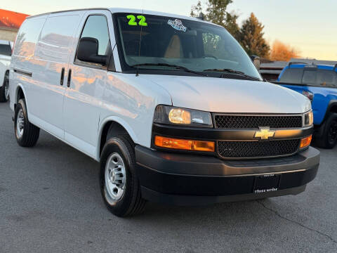 2022 Chevrolet Express 2500