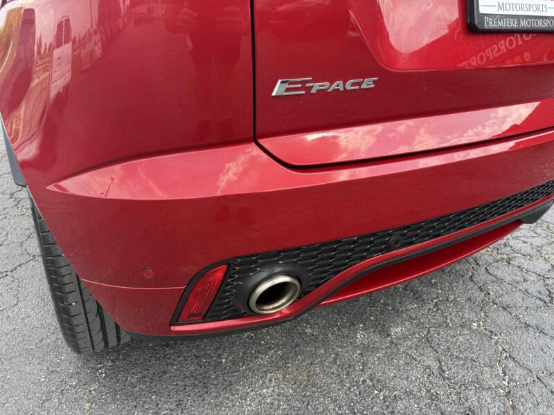 2019 Jaguar E-PACE P300 R-Dynamic SE