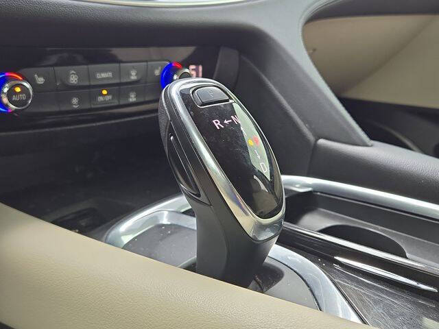 2020 Buick Enclave Essence