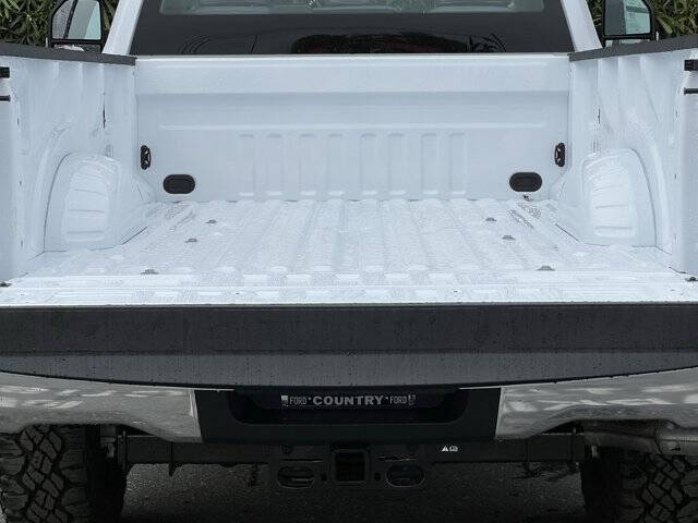 2025 Ford F-350 Super Duty XL