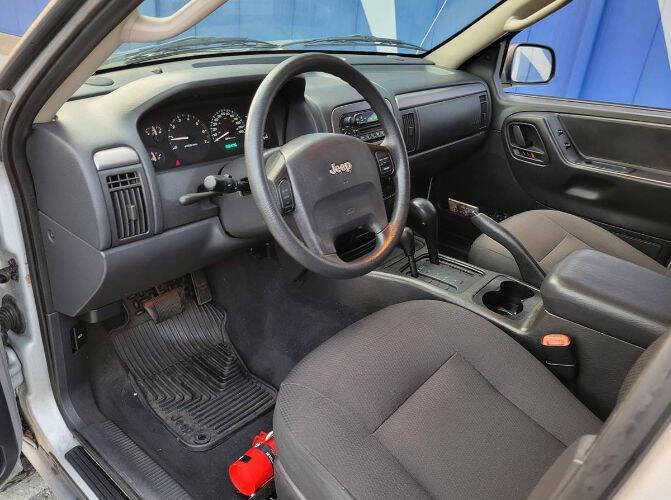 2004 Jeep Grand Cherokee