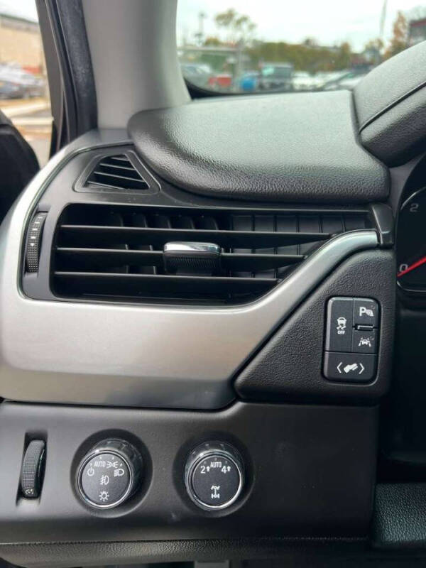 2018 Chevrolet Suburban LT