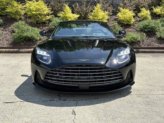 2024 Aston Martin DB12 V8