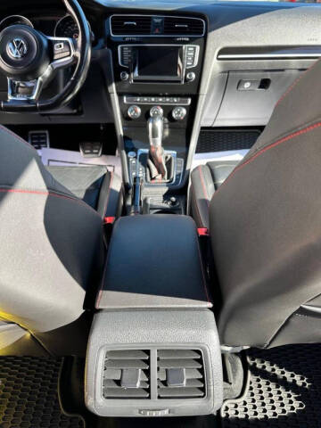 2015 Volkswagen Golf GTI S