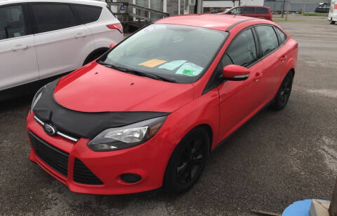 2013 Ford Focus for sale at RACEN AUTO SALES LLC in Buckhannon WV