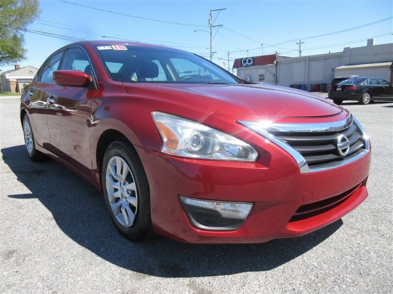 2015 Nissan Altima for sale at Cam Automotive LLC in Lancaster PA