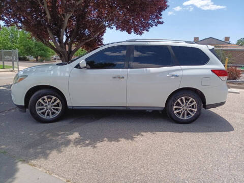 2016 Nissan Pathfinder S