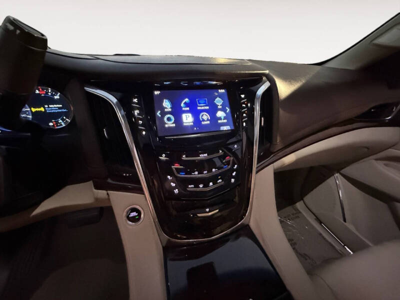2016 Cadillac Escalade Premium Collection
