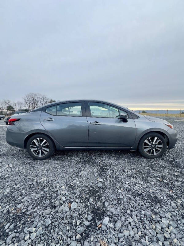 2021 Nissan Versa SV