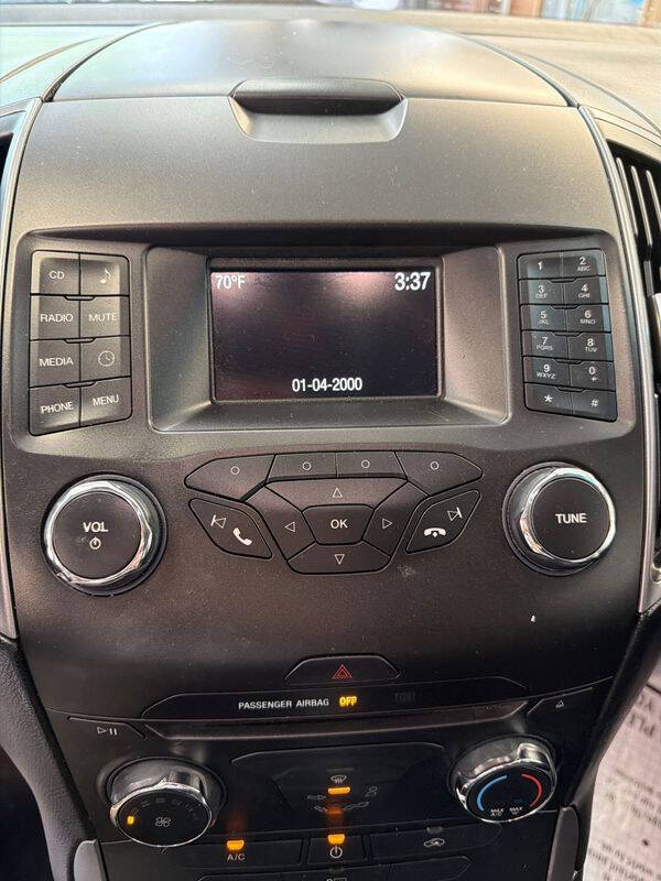 2018 Ford Edge SE