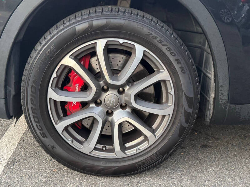 2017 Maserati Levante S