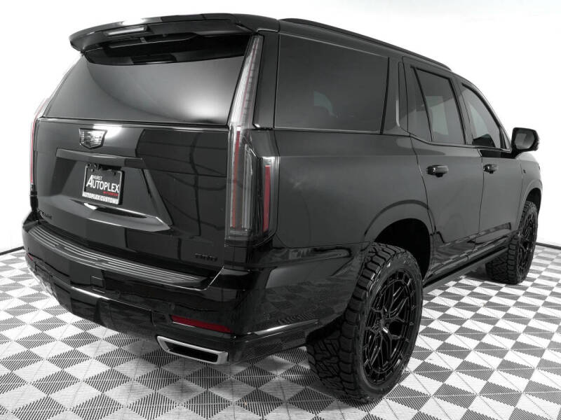 2026 Cadillac Escalade Luxury