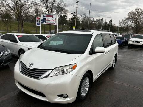 2015 Toyota Sienna for sale at Honor Auto Sales in Madison TN