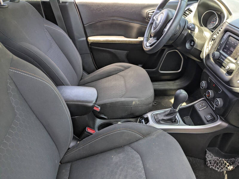 2018 Jeep Compass Sport