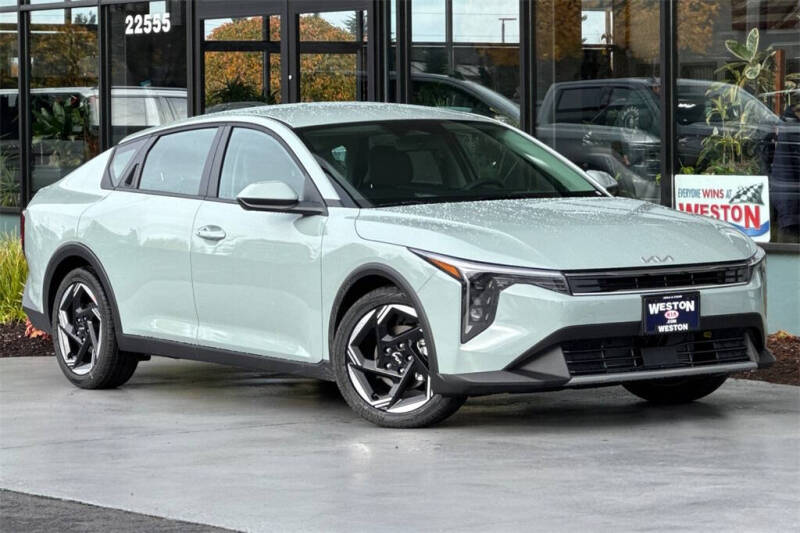 2025 Kia K4 EX
