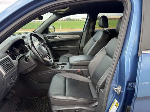 2020 Volkswagen Atlas Cross Sport SE 4Motion