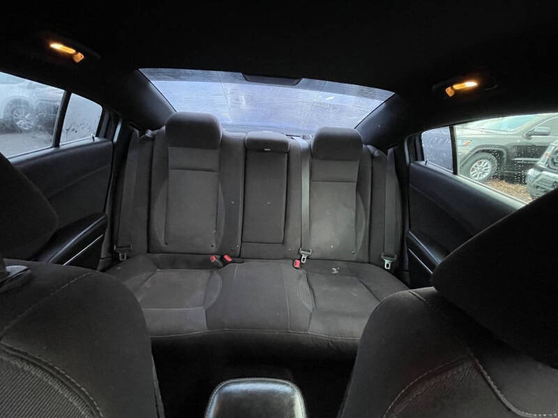 2018 Dodge Charger SXT