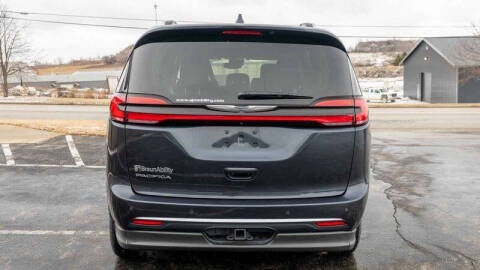 2021 Chrysler Pacifica Touring L
