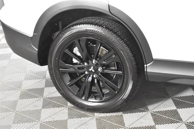 2024 Mitsubishi Eclipse Cross LE