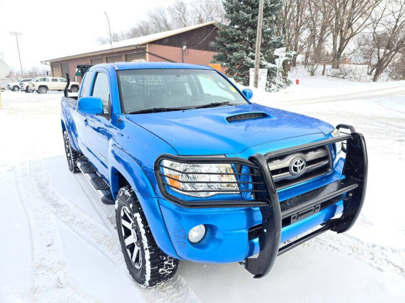 2010 Toyota Tacoma Base's photo