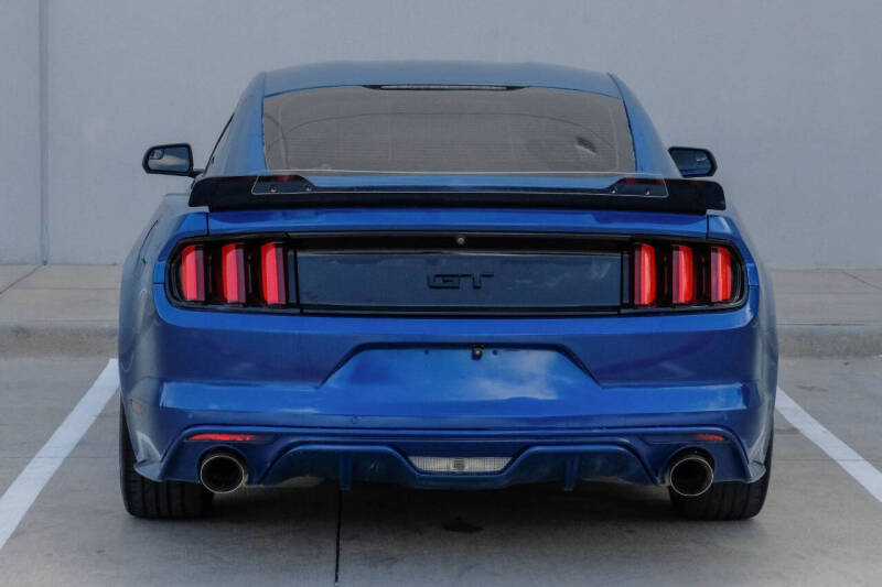 2017 Ford Mustang