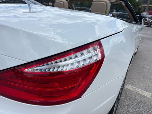 2015 Mercedes-Benz SL-Class 12