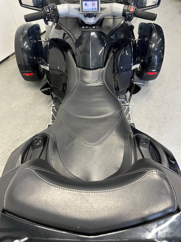 2010 Can-Am Spyder RT-S SE5