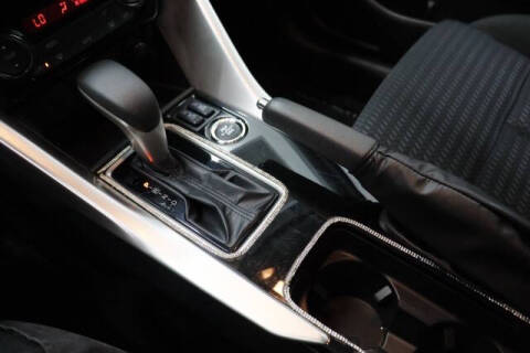 2024 Mitsubishi Eclipse Cross LE